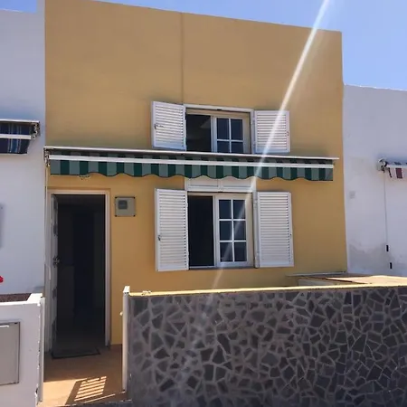 بيت للعطل Casa Amarilla *